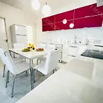 Milos Center Apt. 32 Larnaca