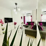 Appartement Milos Center Apt. 32 *