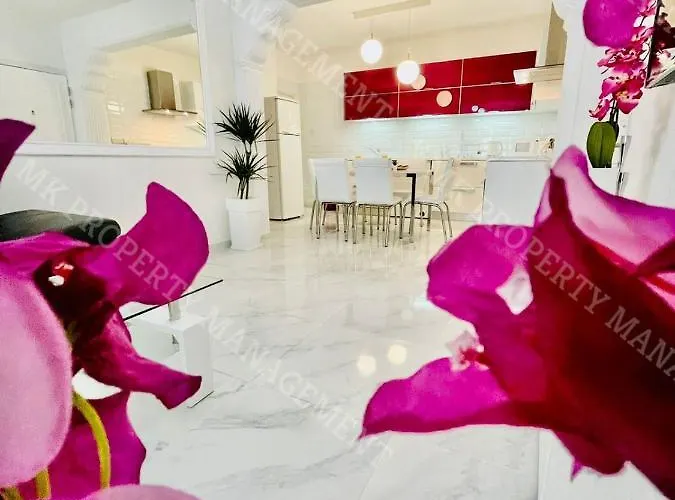 Апартаменты Milos Center Apt. 32 *