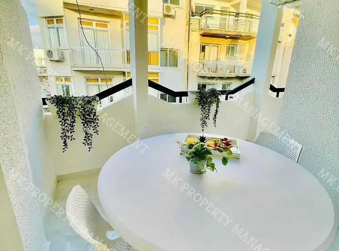 Milos Center Apt. 32 Апартаменты *