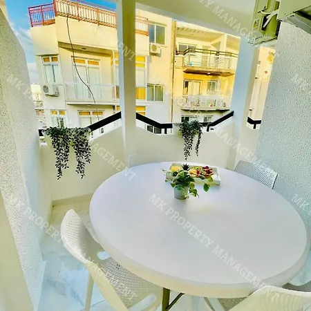 Milos Center Apt. 32 דירה *