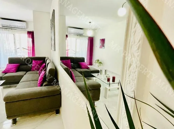 Milos Center Apt. 32 Apartment