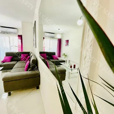 Milos Center Apt. 32 公寓